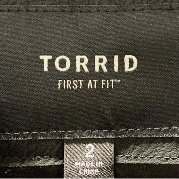 Torrid NWT Black Wool Blend Military Midi Coat Womens 2X (18-20) NWT - Picture 4 of 9